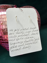 Load image into Gallery viewer, Katydid k71 Earrings

