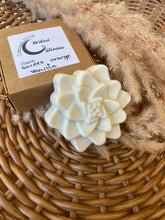 Load image into Gallery viewer, Wiled &amp; Divine oatmeal soap
