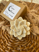 Load image into Gallery viewer, Wiled &amp; Divine oatmeal soap

