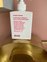 Load image into Gallery viewer, Mane tamer conditioner
