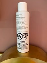 Load image into Gallery viewer, Macgyver
